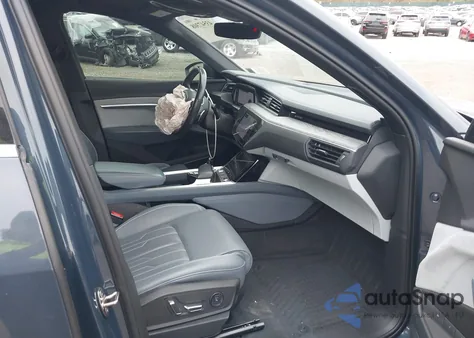 2020 Audi E-Tron Sportback Prestige Quattro из США, поврежденный, VIN WA13ABGE5LB033554